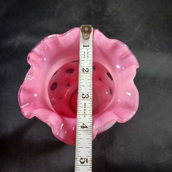 Fenton Cranberry Coin Dot Ruffled Rose Bowl - Picture 4 of 10